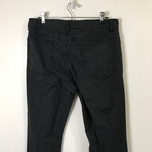 Kenneth Cole New York Gray Black Pants Mens Waist Size 32 Cropped Ankle Mid Rise - Picture 6 of 11